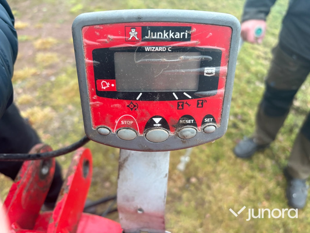 Flishugg - Junkkari HJ 260 G