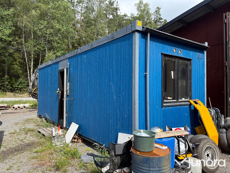 Personalbod med säng & toalett