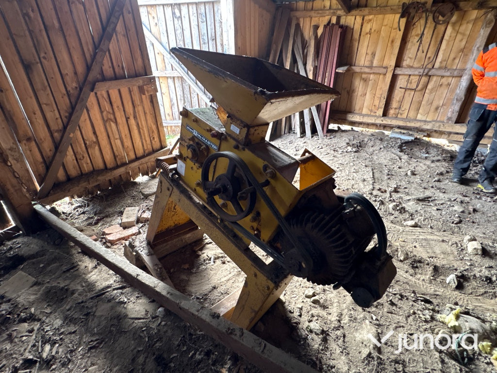 Spannmålskross - Åkland, MC master