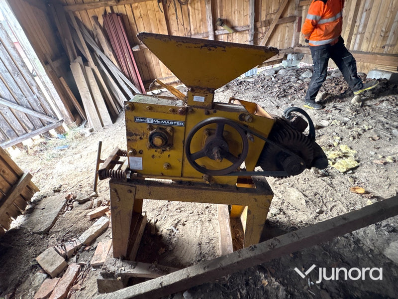 Spannmålskross - Åkland, MC master