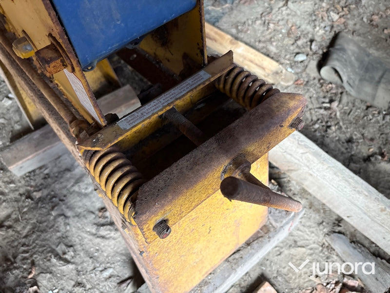 Spannmålskross - Åkland, MC master