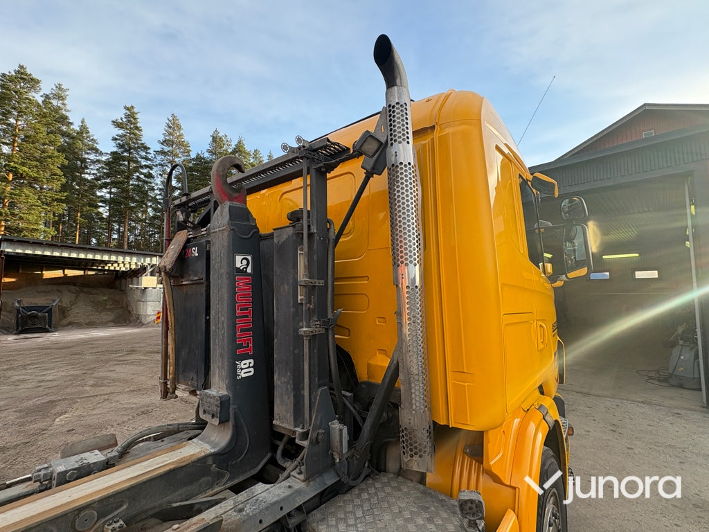 Lastväxlare- Scania G440LB8X4*4HSA