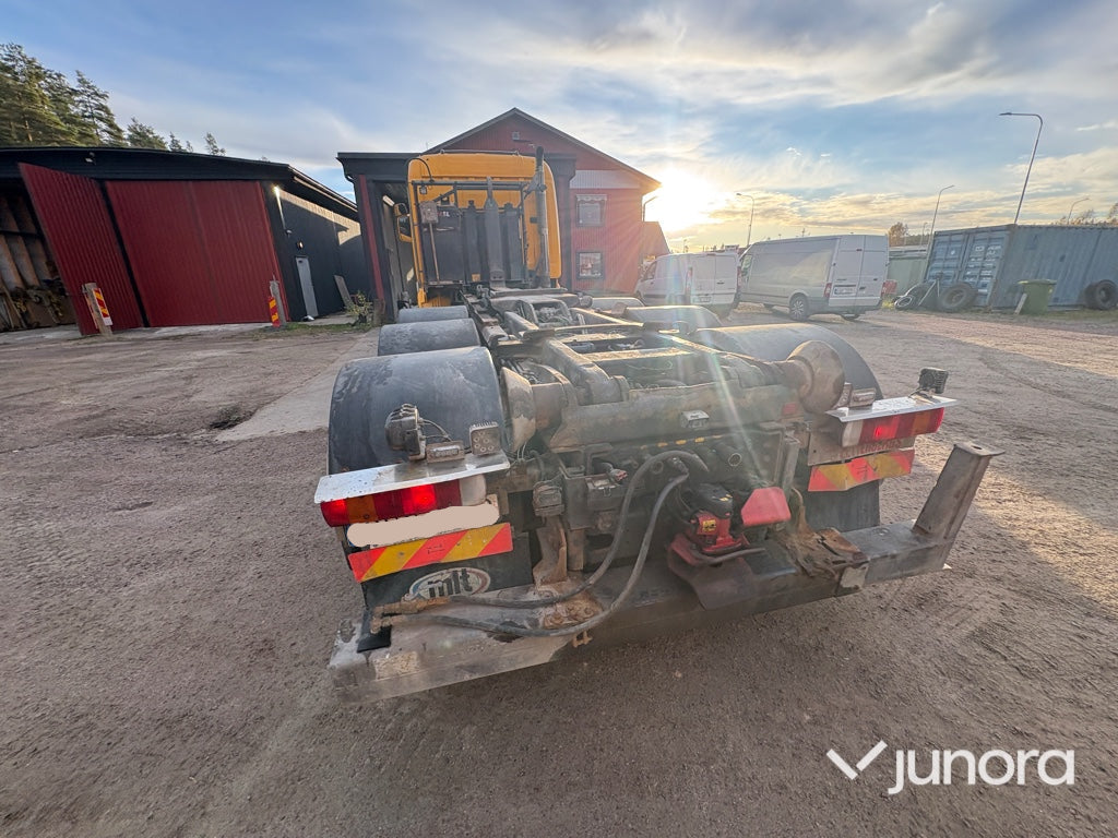 Lastväxlare- Scania G440LB8X4*4HSA