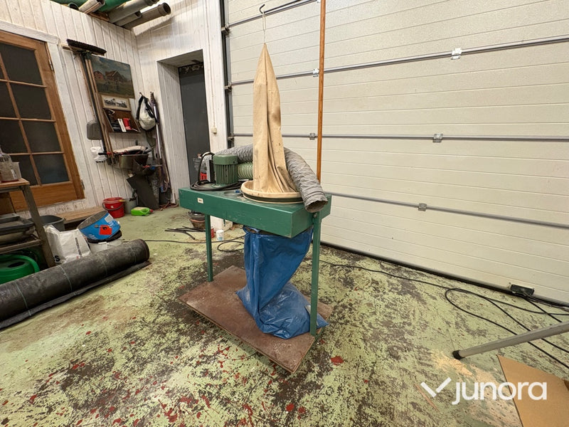 Planhyvel med spånsug – Wåhlström & Co / Kity