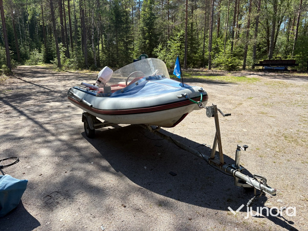 Ribbåt med trailer - Wiking, Libra, Johnson 15 hk