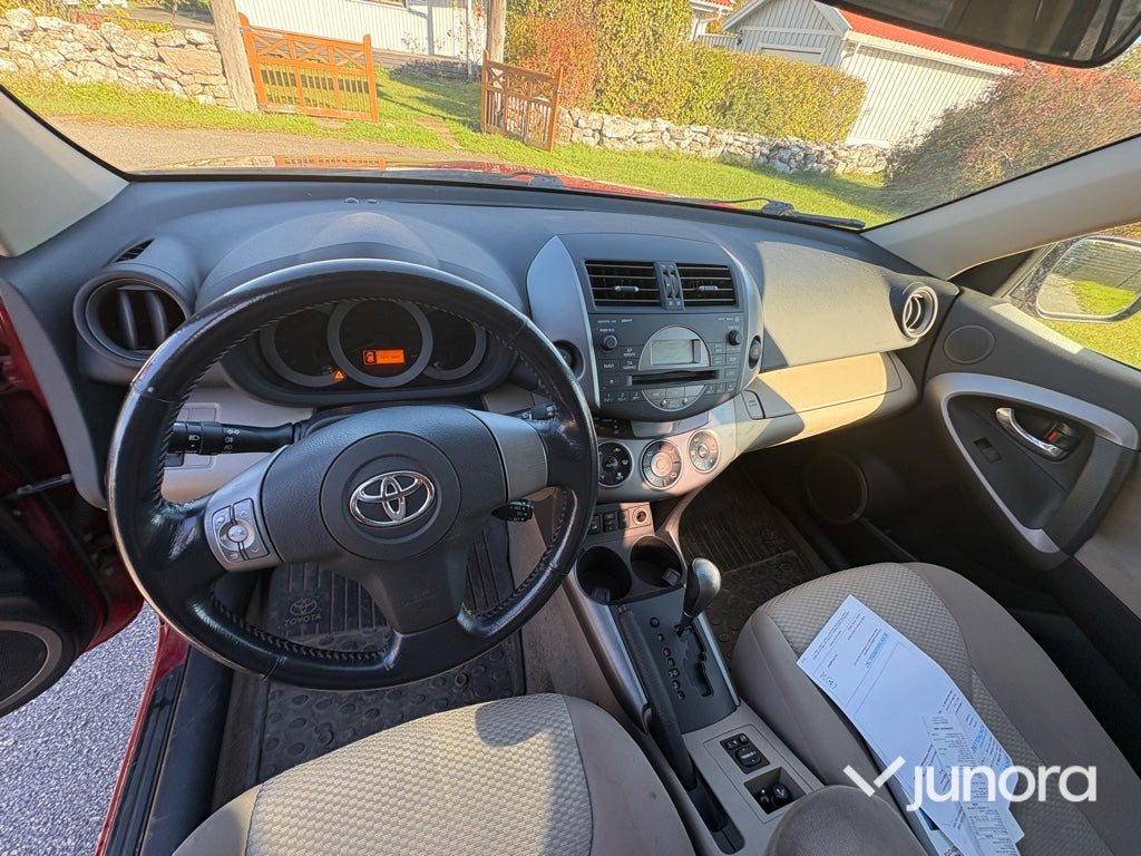 Toyota - RAV4