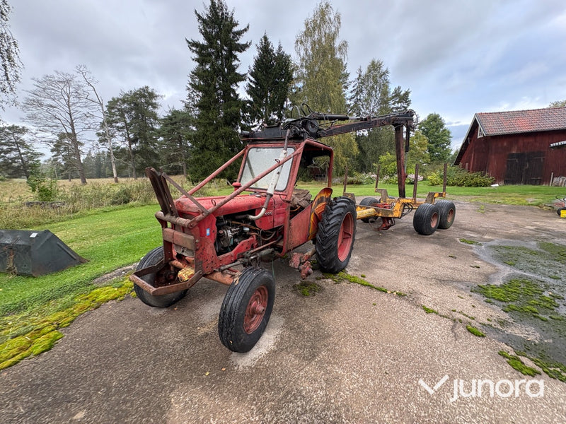 Volvo BM 400 med griplastare + stockvagn