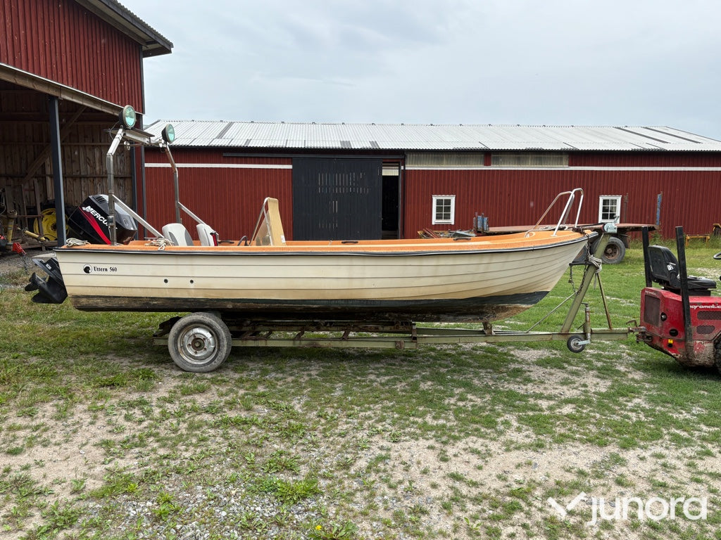 Båt uttern 560 med trailer