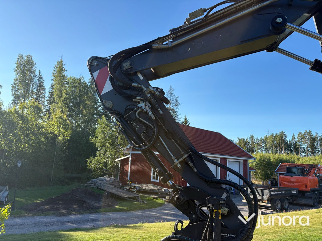 Hjulgrävare-SCHAEFF TW110