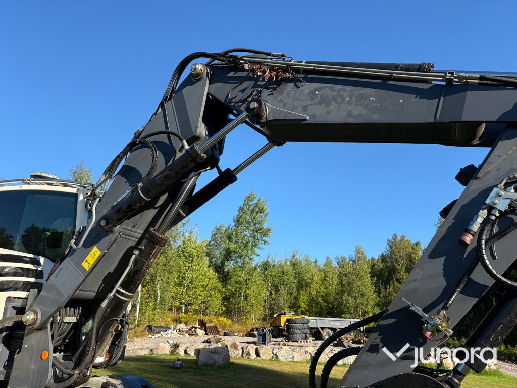 Hjulgrävare-SCHAEFF TW110