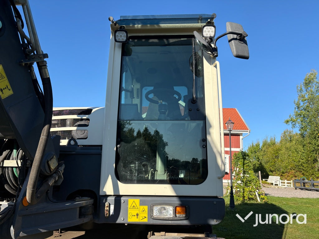 Hjulgrävare-SCHAEFF TW110