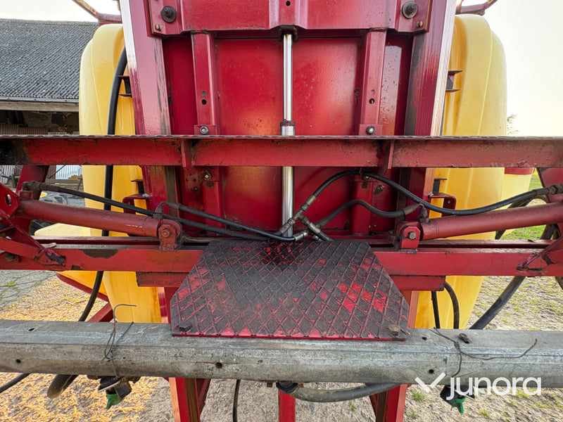 Växtskyddsspruta Hardi LXY 1200