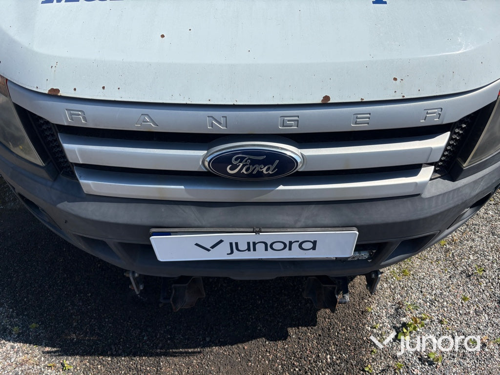 Pickup - Ford, Ranger, Hilltip redskap