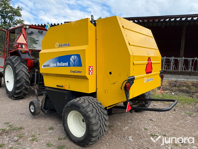 Rundbalspress New Holland BR6090