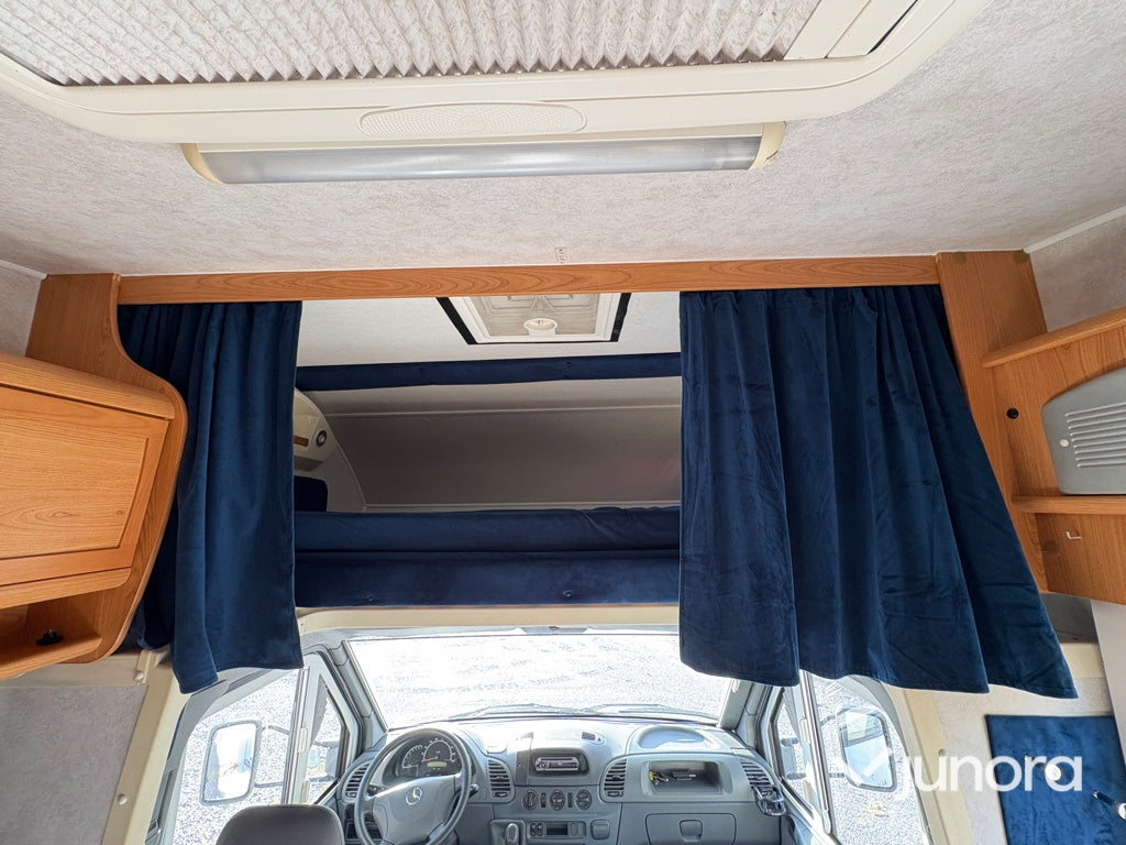 Husbil Mercedes-Benz AH CA 696