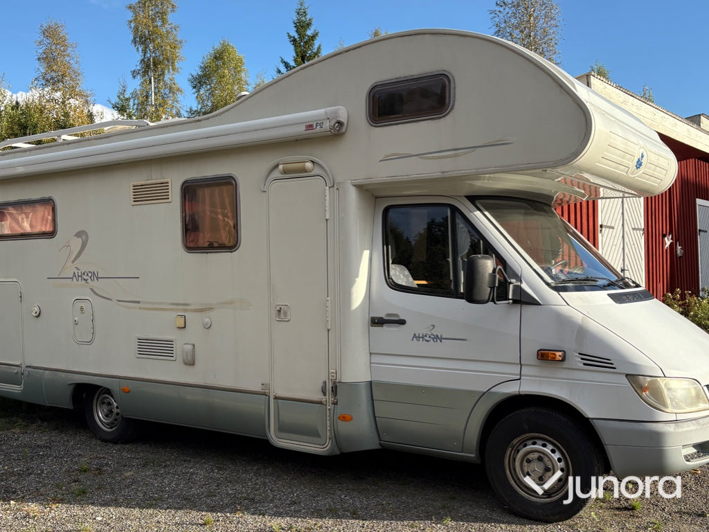 Husbil Mercedes-Benz AH CA 696