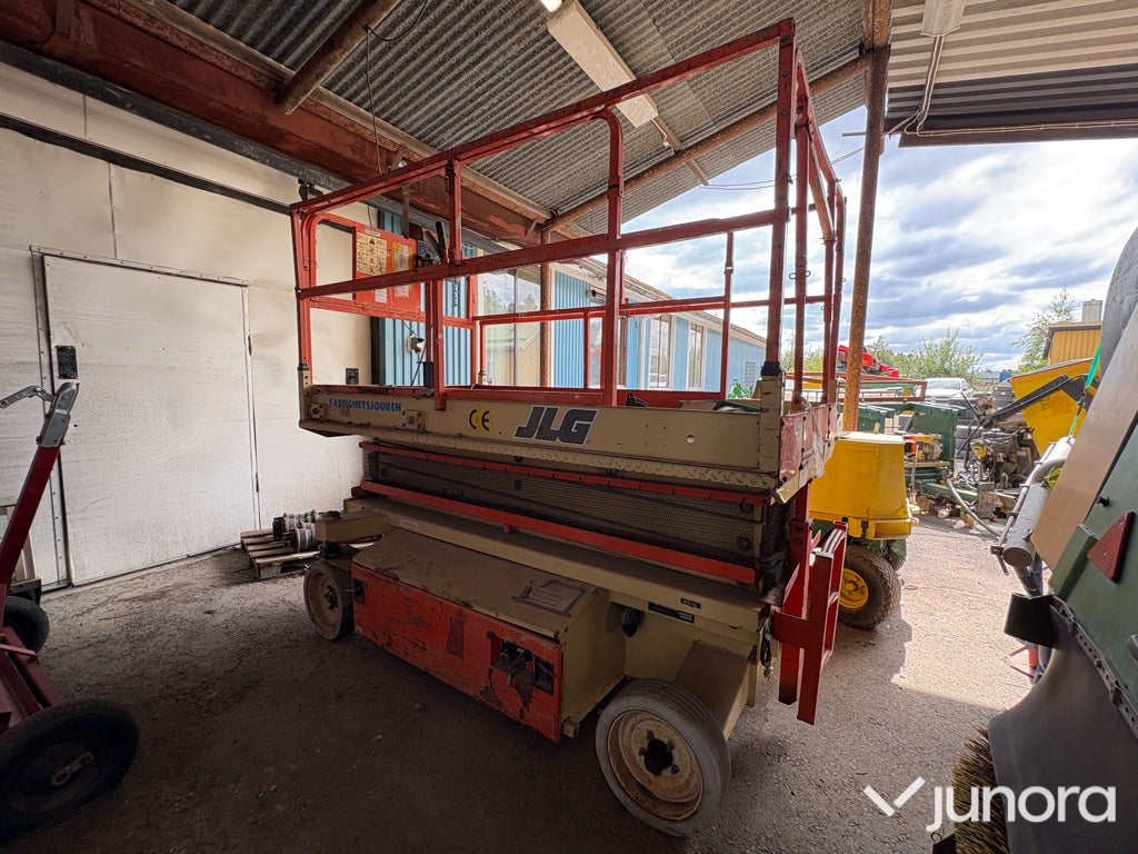 Saxlift - JLG Industries, 2658E