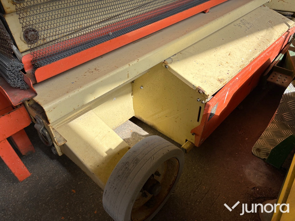Saxlift - JLG Industries, 2658E
