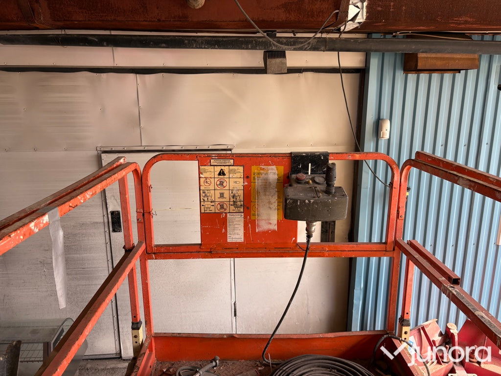 Saxlift - JLG Industries, 2658E