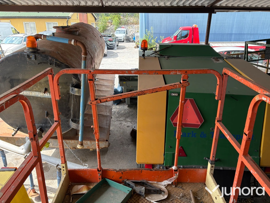Saxlift - JLG Industries, 2658E