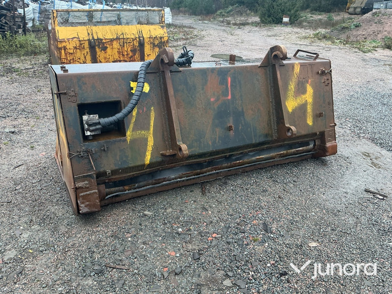 Sandspridareskopa - Gradmeko, Stora BM