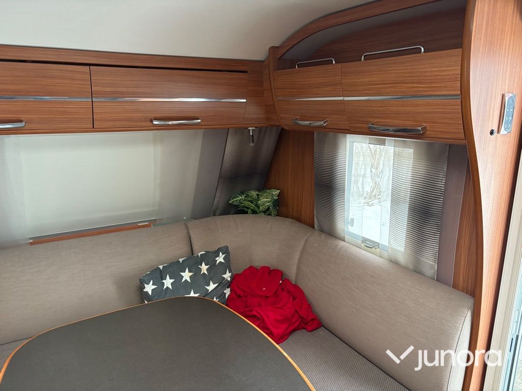 Husvagn - ADRIA E-ALPINA 663UK