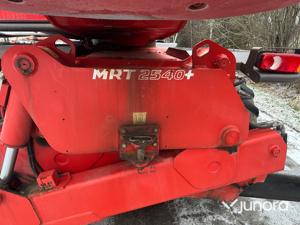 Teleskoplastare - Manitou, MRT 2540+