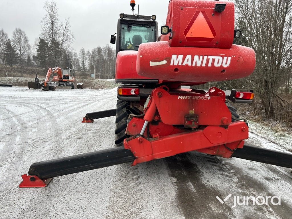 Teleskoplastare - Manitou, MRT 2540+