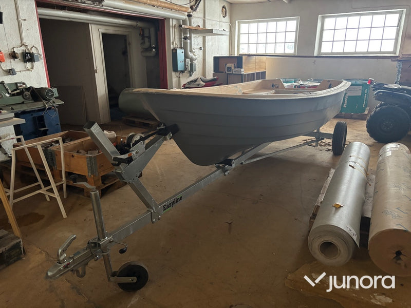 Båt - Easy Line 30-kärra, inkl. trailer