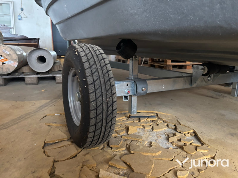 Båt - Easy Line 30-kärra, inkl. trailer