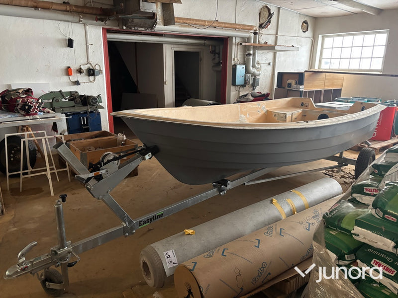 Båt - Easy Line 30-kärra, inkl. trailer