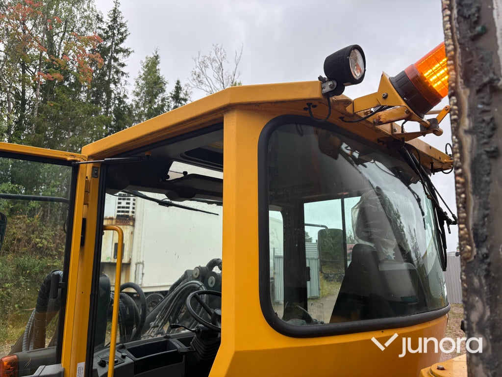 Hjullastare Lundberg 6220
