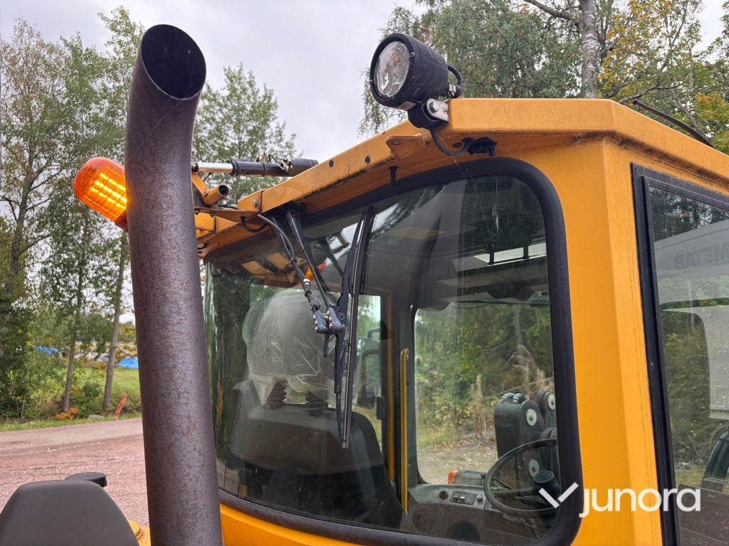 Hjullastare Lundberg 6220