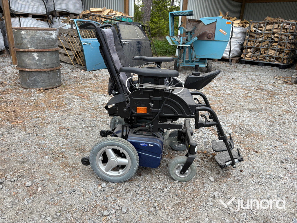 Permobil Invacare Fox