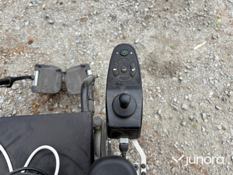 Permobil Invacare Fox