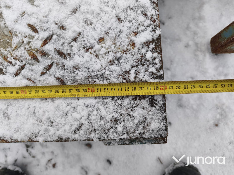 Plattform med räcke