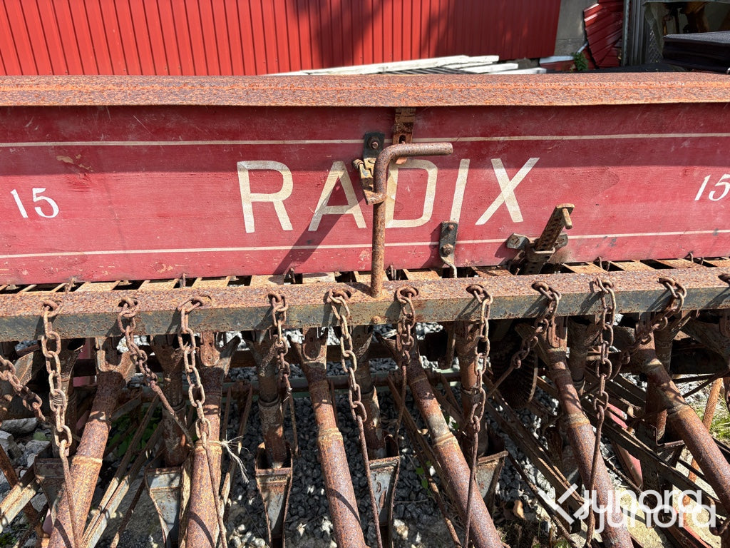Såmaskin RADIX