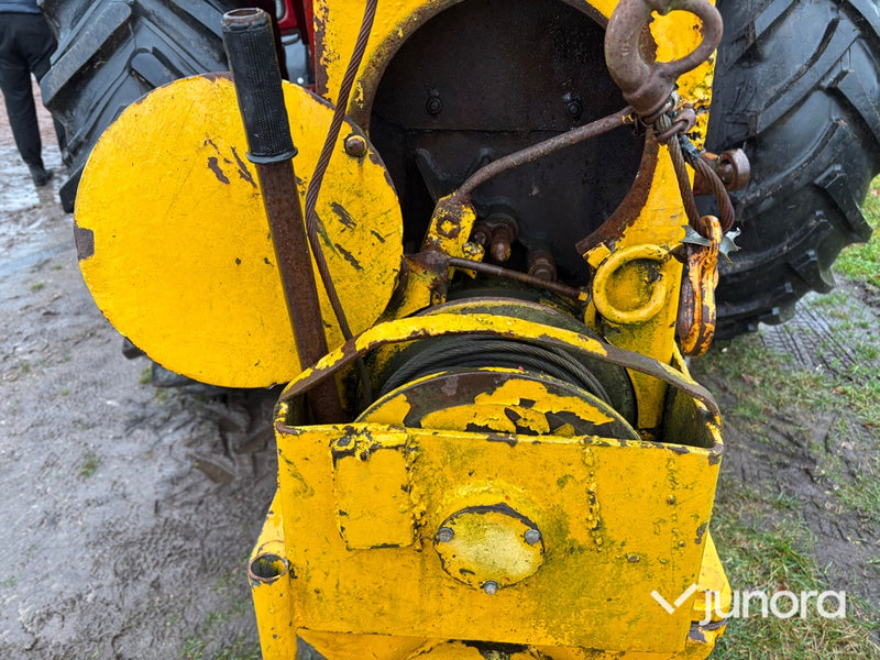 Skogsvagn - med kran