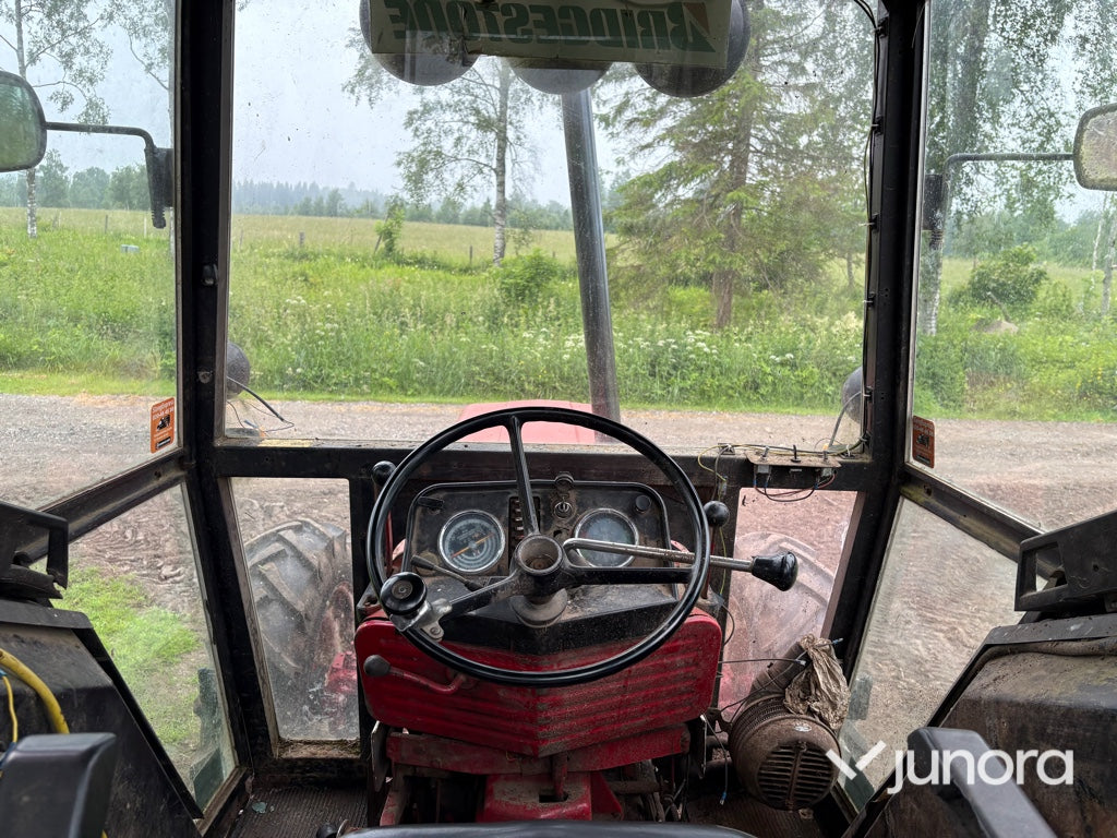 Traktor - International IH, 844 4X4