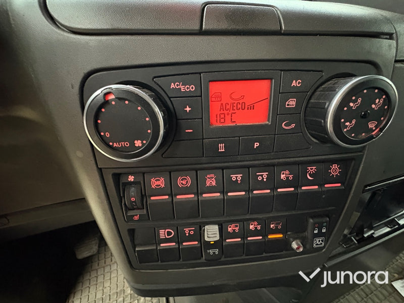 Lastbil, kyl och frys - MAN