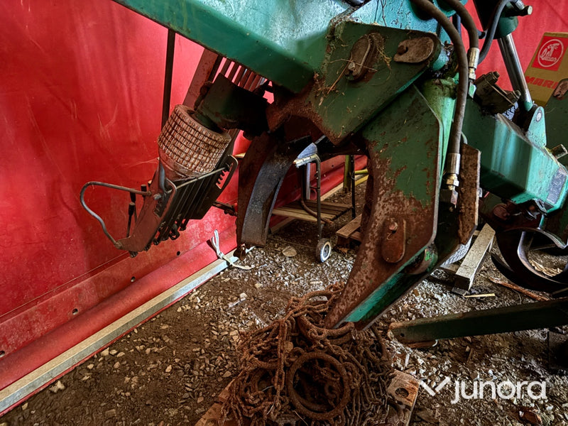 Traktorprocessor Niab 5-15B