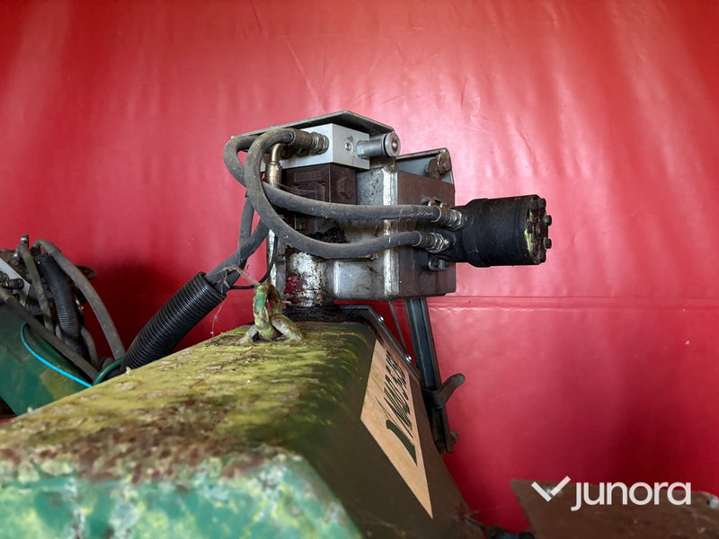 Traktorprocessor Niab 5-15B