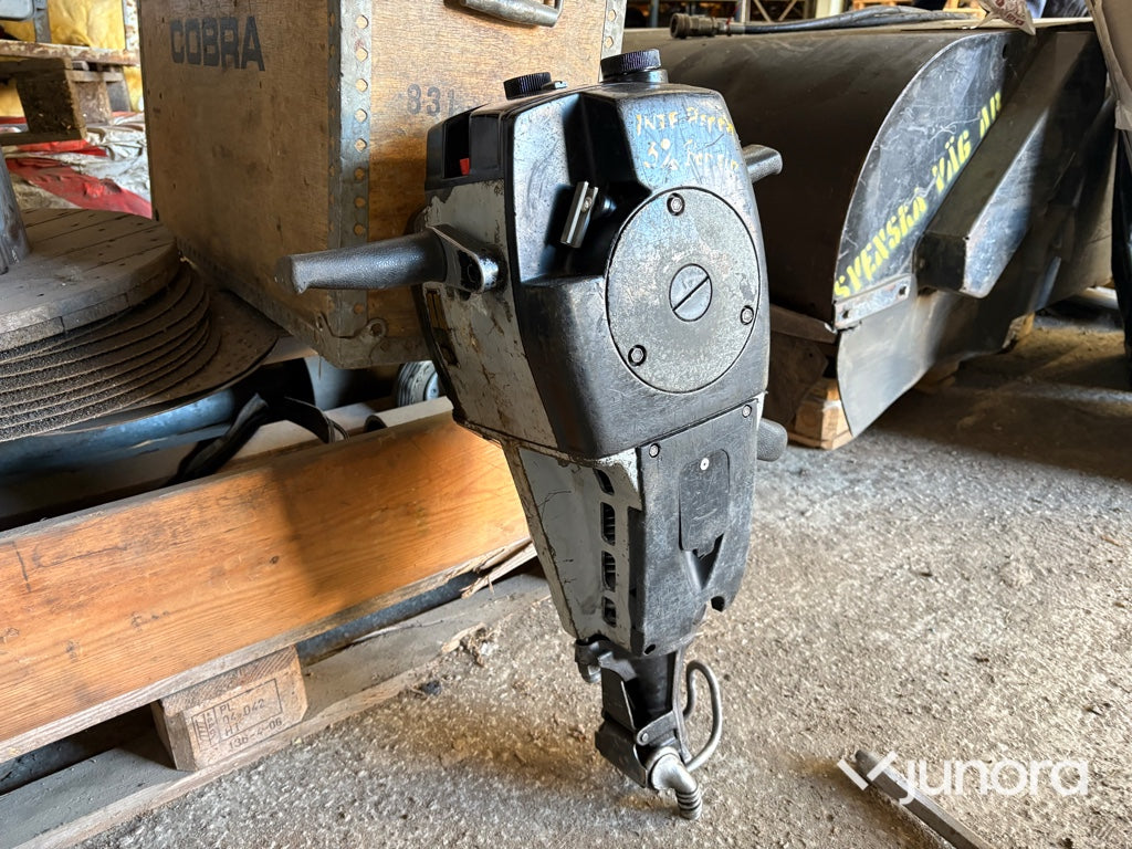 Bilningsmaskin Atlas Copco Cobra 248 
