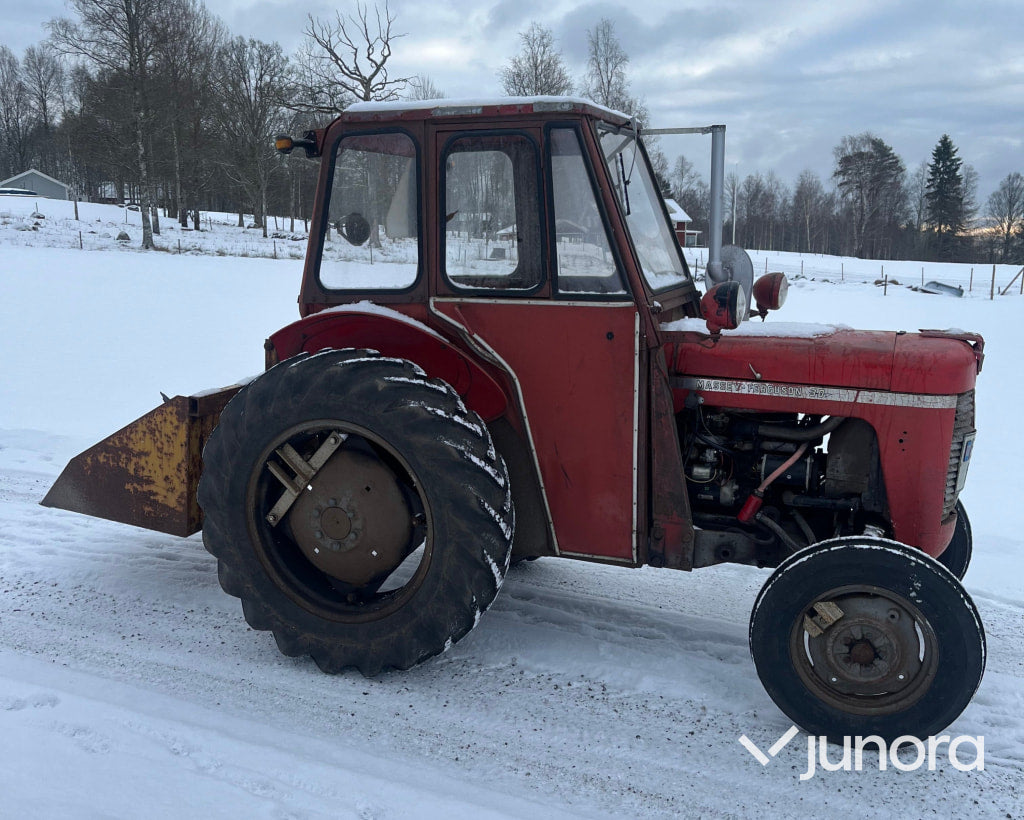 Traktor - Massey Fergusson, 30