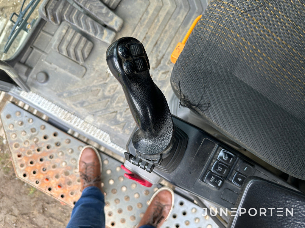 Volvo EC 300 E