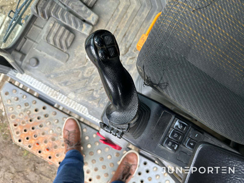 Volvo EC 300 E