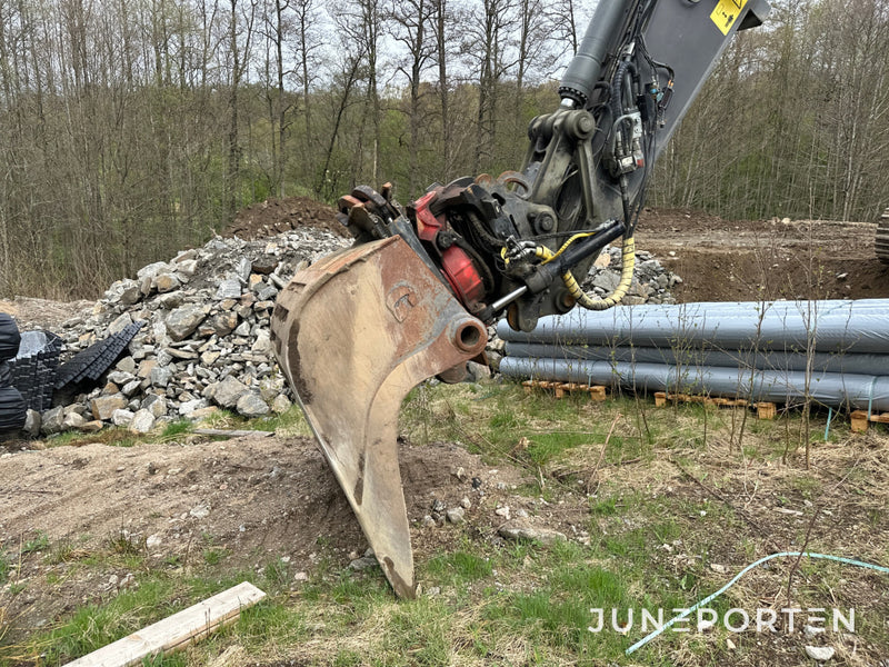 Volvo EC 300 E