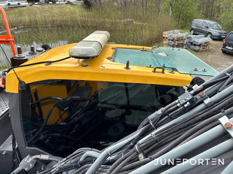 Volvo EC 300 E