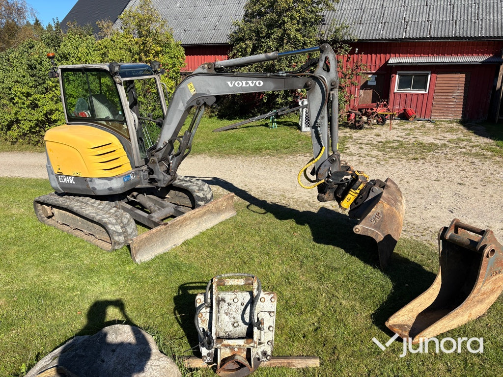 Bandgrävare grävmaskin Volvo ECR48C