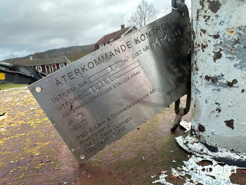 Dieseltank - med pump, 10 kubik